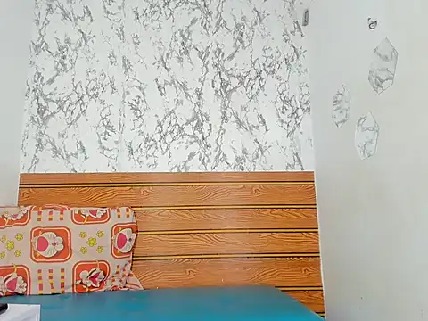 Snapshot of Aratnzacute chatting on 06/23/26, 01:42 Aratnzacute online show from 06/23/26, 01:42