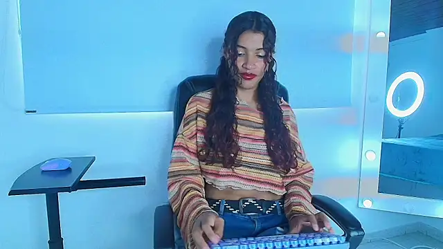 Aylin valerie online show from 06/23/26, 02:59