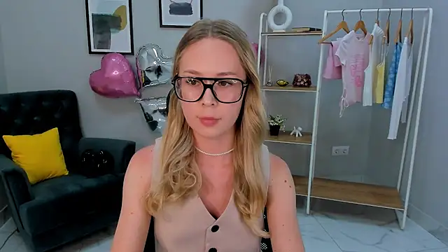Dana Long online show from 06/07/26, 12:53