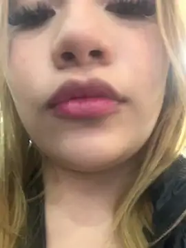zury cute1 online show from 06/22/26, 12:56