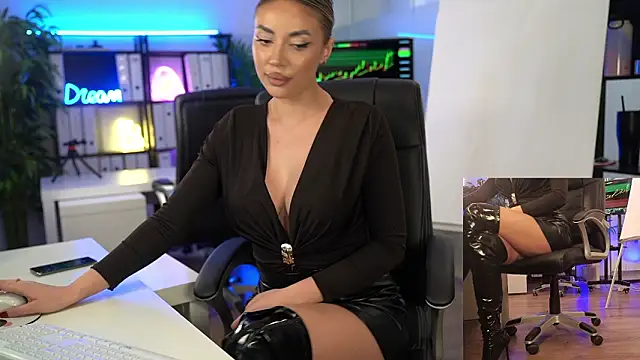 BabesGoWild online show from 03/20/26, 05:56