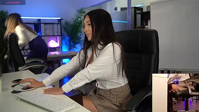 BabesGoWild online show from 07/25/26, 12:36