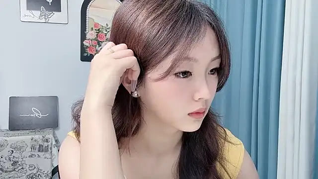 Snapshot of wenwen8888 chatting on 06/29/26, 02:51 wenwen8888 online show from 06/29/26, 02:51