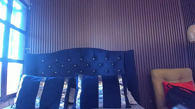 Chloe Belll online show from 06/21/26, 05:59
