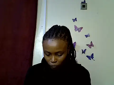 Snapshot of Rasta_tattoooed chatting on 06/17/26, 05:32 Rasta tattoooed online show from 06/17/26, 05:32