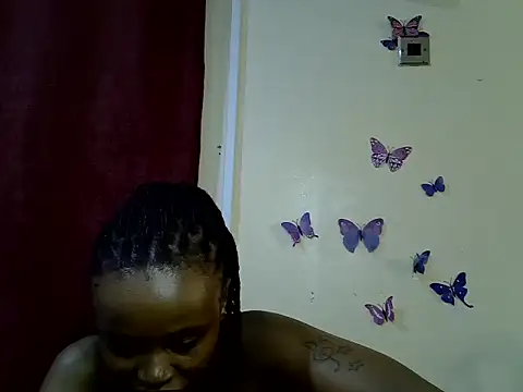 Snapshot of Rasta_tattoooed chatting on 06/21/26, 03:47 Rasta tattoooed online show from 06/21/26, 03:47
