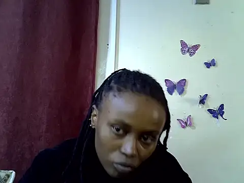 Snapshot of Rasta_tattoooed chatting on 06/25/26, 04:01 Rasta tattoooed online show from 06/25/26, 04:01