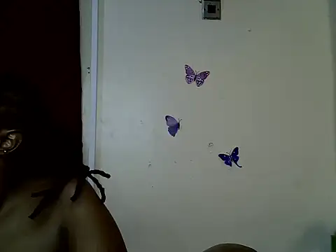 Snapshot of Rasta_tattoooed chatting on 07/19/26, 02:54 Rasta tattoooed online show from 07/19/26, 02:54
