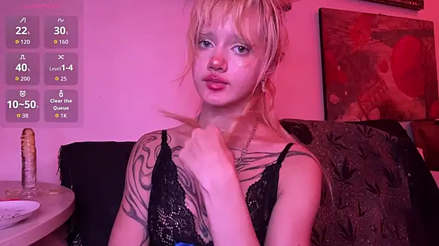 JoanneMcauly online show from 07/05/26, 09:44
