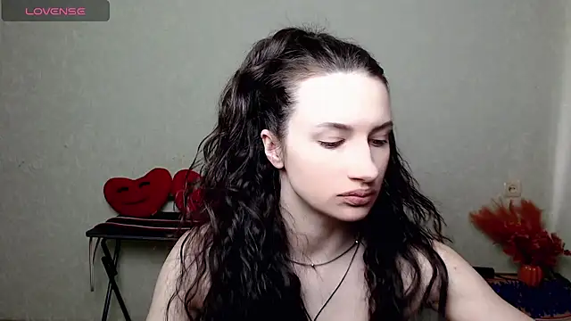LilithRivi online show from 06/13/26, 02:15