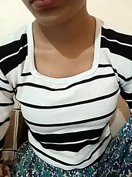 Nidhima-Singh online show from 07/23/26, 05:22
