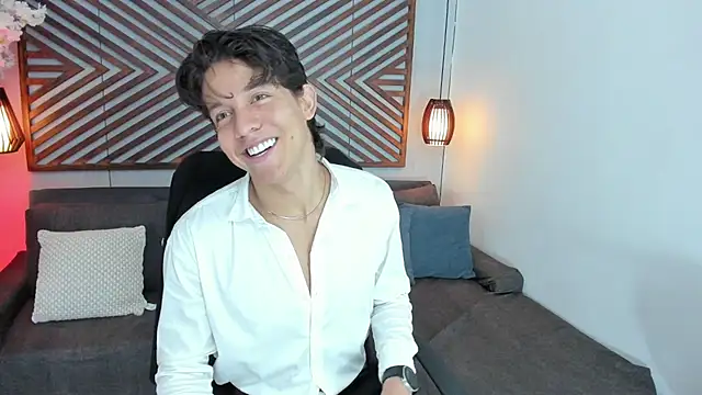 Snapshot of LevinFox chatting on 07/18/26, 11:36 LevinFox online show from 07/18/26, 11:36
