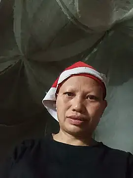 Snapshot of Ila-min chatting on 07/11/26, 10:29 Ila-min online show from 07/11/26, 10:29
