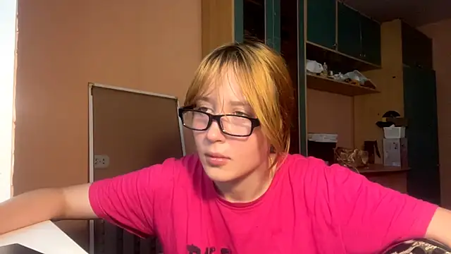 Mowhlntime online show from 06/13/26, 01:20