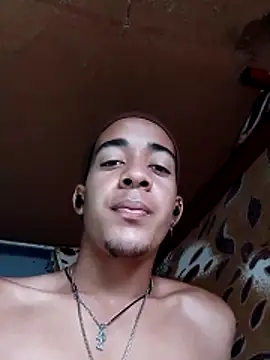 Snapshot of Enzo_Manul chatting on 06/08/26, 03:23 Enzo Manul online show from 06/08/26, 03:23
