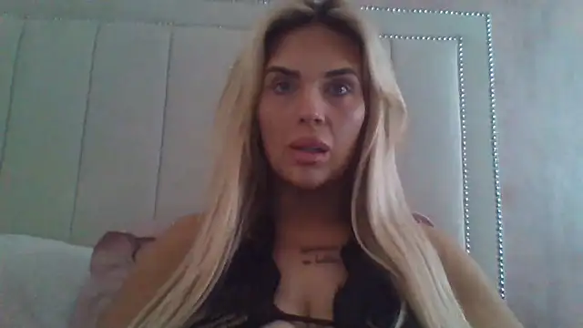 MiaMae x online show from 07/05/26, 12:23