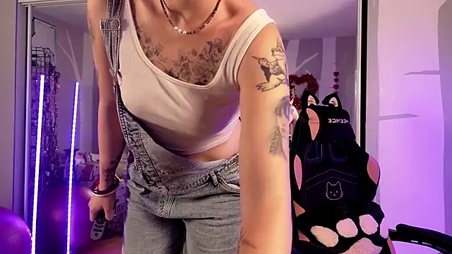 youngmilfBlossom online show from 08/01/26, 07:02