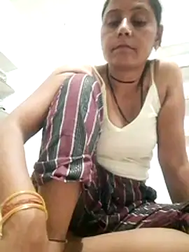 Karishna hot online show from 07/17/26, 12:06