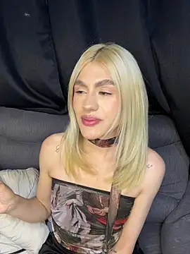 Lia-firee online show from 06/15/26, 02:58