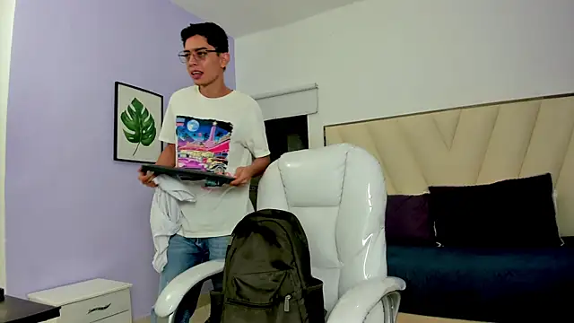Ethan12  online show from 06/17/26, 03:09