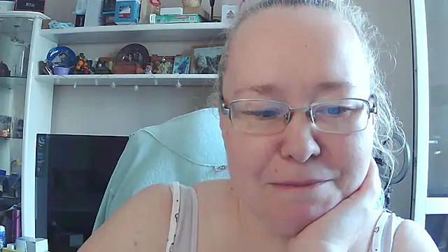 Viola27 online show from 07/05/26, 08:10