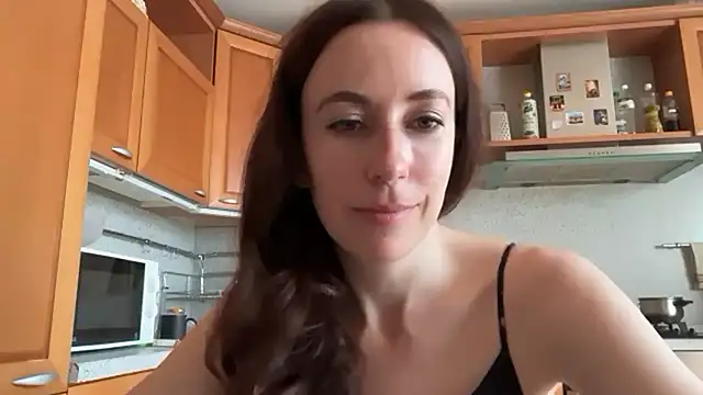 Flamingo Queen online show from 06/27/26, 07:46
