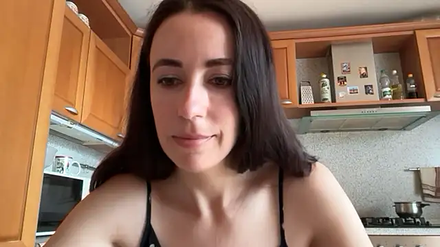 Flamingo Queen online show from 07/04/26, 05:35