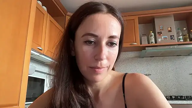 Flamingo Queen online show from 07/20/26, 03:03