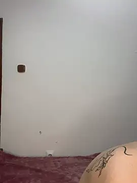 FlirtySophiaa online show from 06/07/26, 05:27