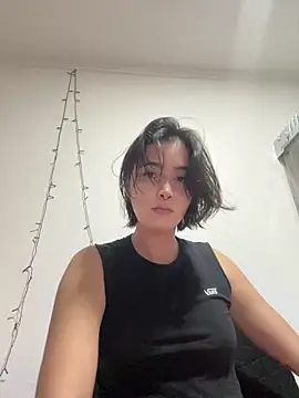 sweetchloe   online show from 06/11/26, 11:47