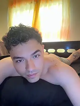 Samu Miller01 online show from 06/08/26, 04:18
