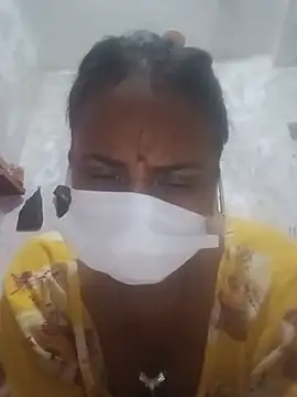 Simi-hot-boudi online show from 07/17/26, 06:46