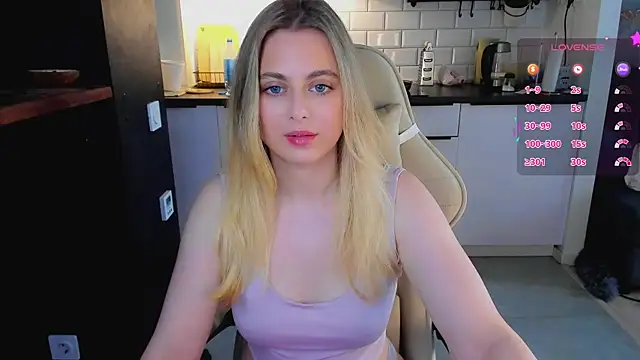 blonde kellyy online show from 07/04/26, 04:51