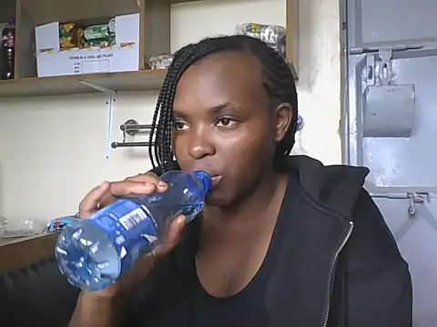 peacefulbignipple online show from 07/07/26, 06:47