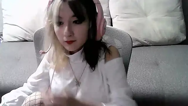 Lilfain baby online show from 07/14/26, 12:22