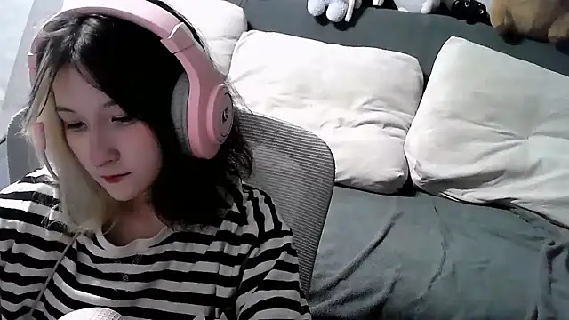 Lilfain baby online show from 07/18/26, 12:20