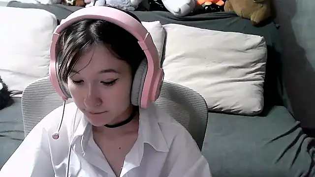 Lilfain baby online show from 07/23/26, 02:26