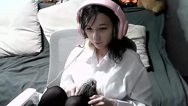 Lilfain baby online show from 07/24/26, 11:19
