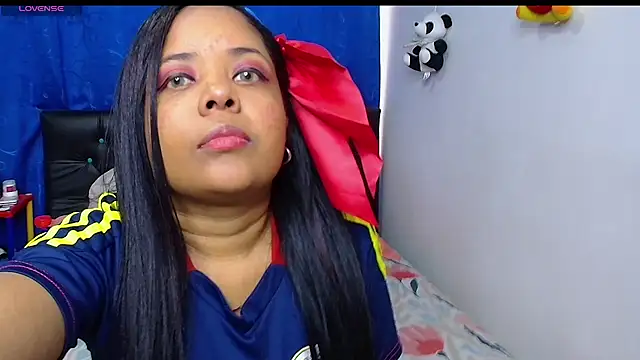 Snapshot of melika_sweet4 chatting on 06/17/26, 05:25 melika sweet4 online show from 06/17/26, 05:25