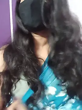 Clara-Lilly online show from 07/02/26, 05:46