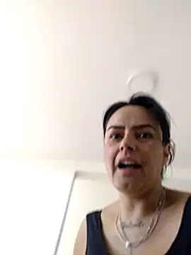 Juanita6908 online show from 07/07/26, 01:15