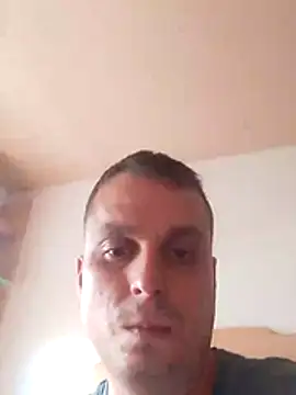 Snapshot of Fun_zgz chatting on 07/09/26, 03:49 Fun zgz online show from 07/09/26, 03:49