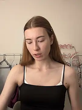 AlisaRussel online show from 07/05/26, 03:19