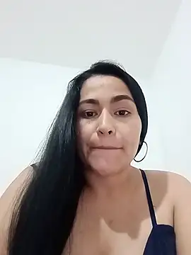 Carolina Velez pm online show from 06/09/26, 03:51