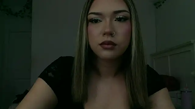 juicyxi online show from 06/11/26, 05:33