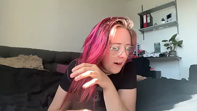 LeaLoveXXX online show from 06/22/26, 07:27
