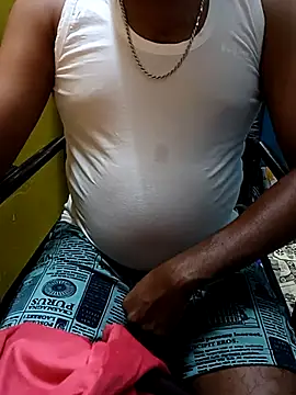 Snapshot of Lawrencedlkk007 chatting on 02/26/25, 05:28 Lawrencedlkk007 online show from 02/26/25, 05:28