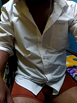 Snapshot of Lawrencedlkk007 chatting on 03/03/25, 06:48 Lawrencedlkk007 online show from 03/03/25, 06:48