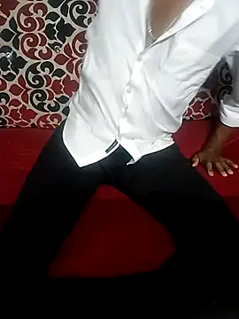 Snapshot of Lawrencedlkk007 chatting on 03/03/25, 01:53 Lawrencedlkk007 online show from 03/03/25, 01:53