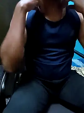 Snapshot of Lawrencedlkk007 chatting on 03/10/25, 01:12 Lawrencedlkk007 online show from 03/10/25, 01:12